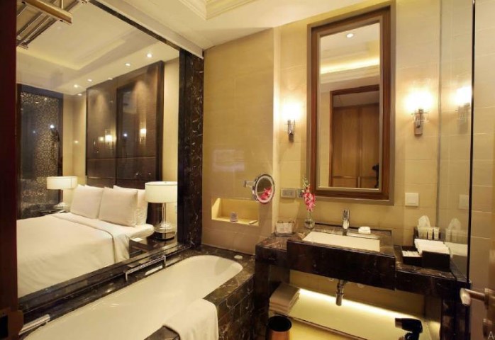 Crowne Plaza New Delhi Mayur Vihar Noida, an IHG Hotel gallery image 2
